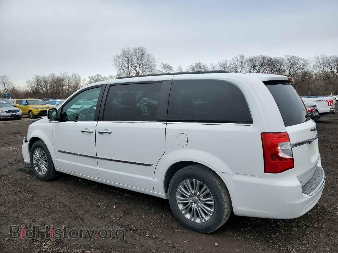 2015 CHRYSLER MINIVAN - VIN: 2C4RC1CG7FR753763 - Photo 2