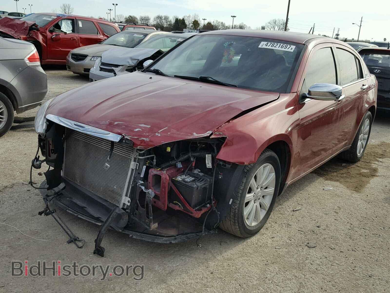 2014 CHRYSLER 200 - VIN: 1C3CCBCG8EN135931 - Фото 2
