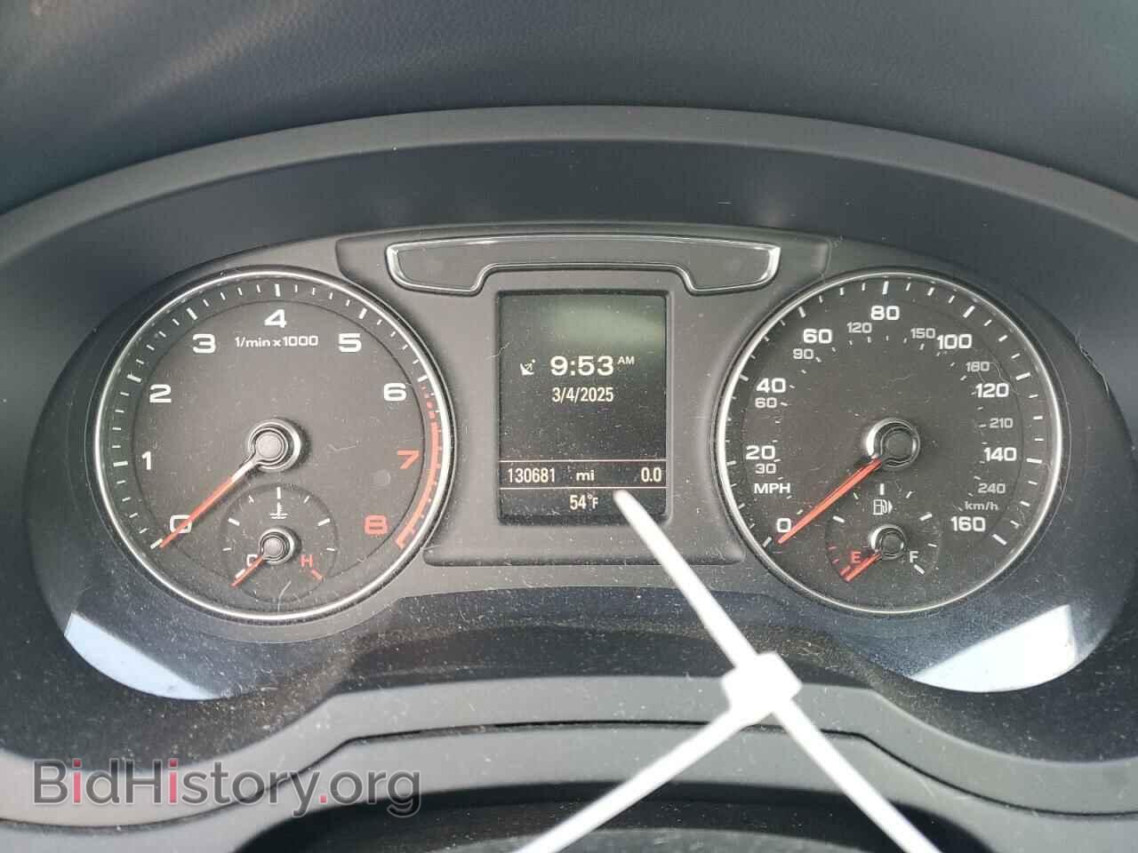 2016 AUDI Q3 - VIN: WA1BFCFS0GR011968 - Фото 9