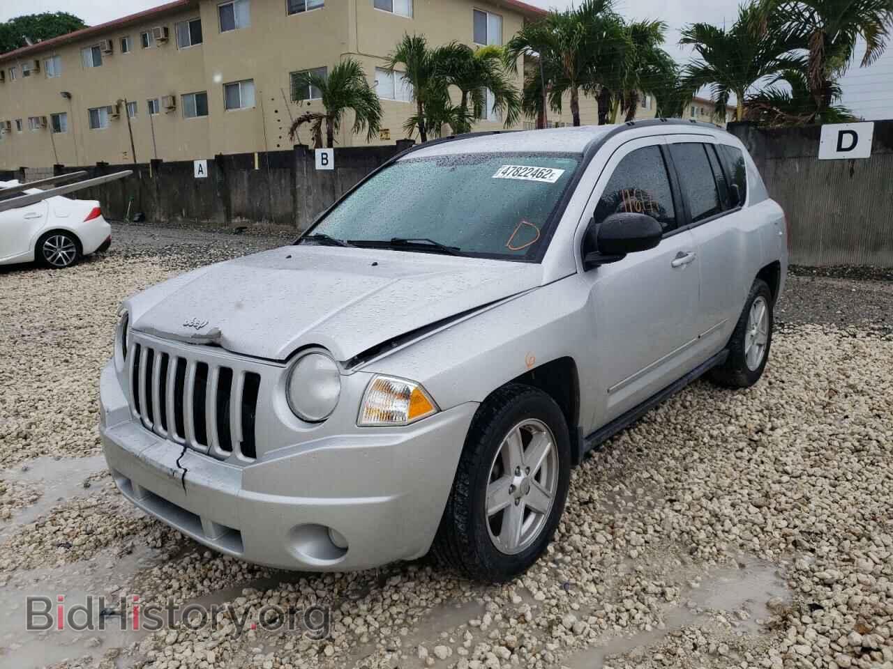 2010 JEEP COMPASS - VIN: 1J4NT4FB4AD549489 - Фото 2