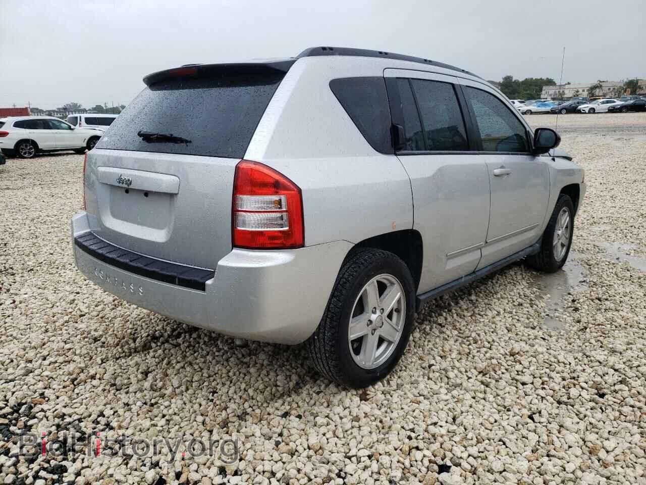 2010 JEEP COMPASS - VIN: 1J4NT4FB4AD549489 - Фото 4
