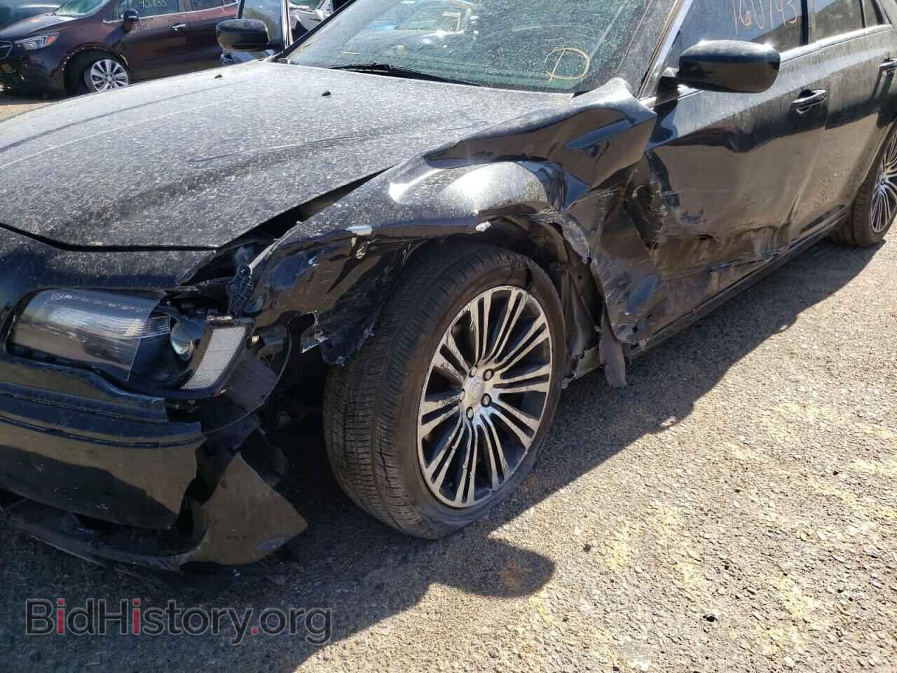 2014 CHRYSLER 300 - VIN: 2C3CCABG2EH203001 - Фото 9