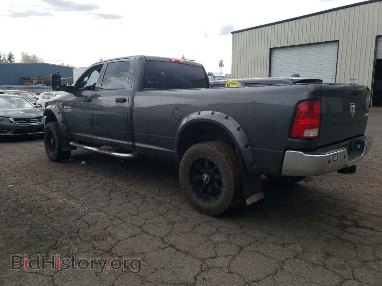 2016 RAM All Models - VIN: 3C6UR5HL6GG118635 - Photo 2