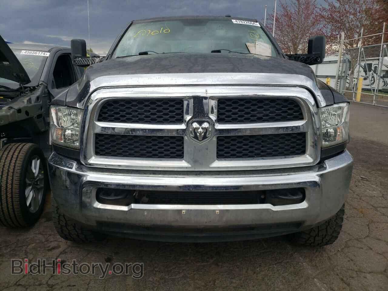 2016 RAM All Models - VIN: 3C6UR5HL6GG118635 - Photo 5