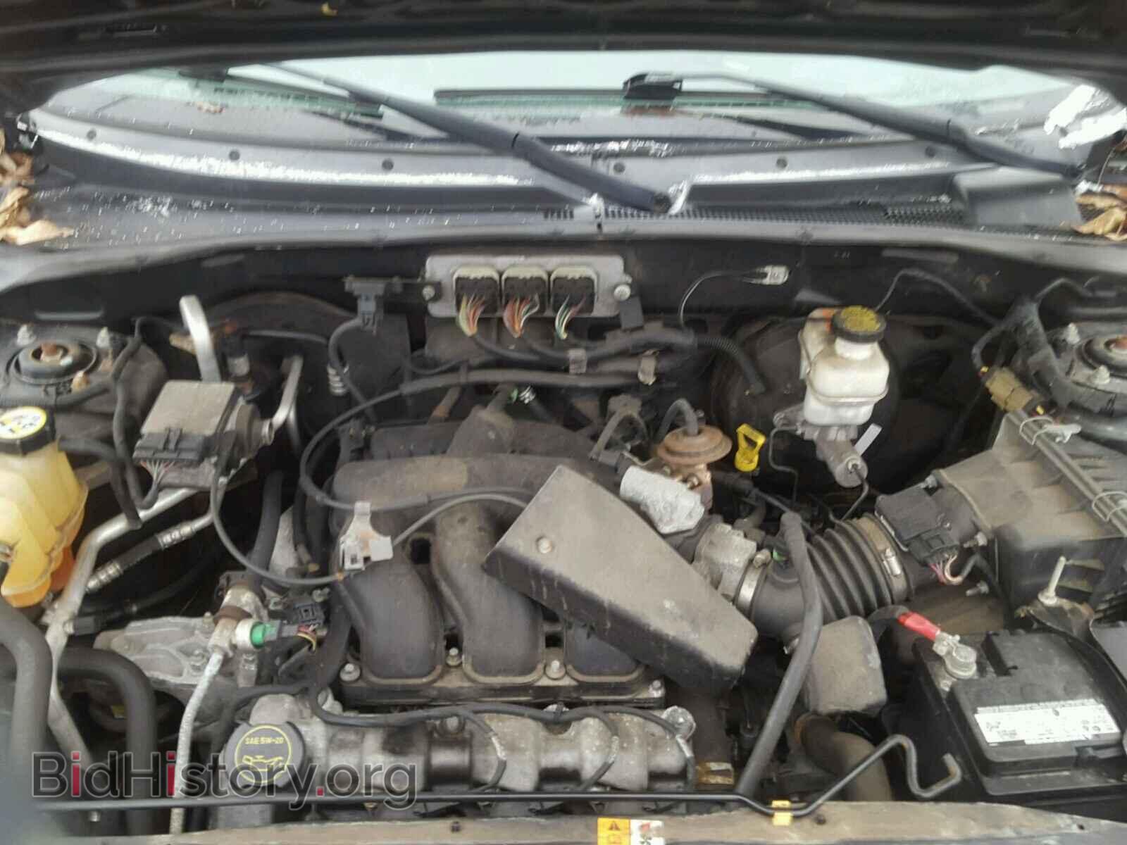 2007 FORD ESCAPE - VIN: 1FMYU93167KB52052 - Фото 7
