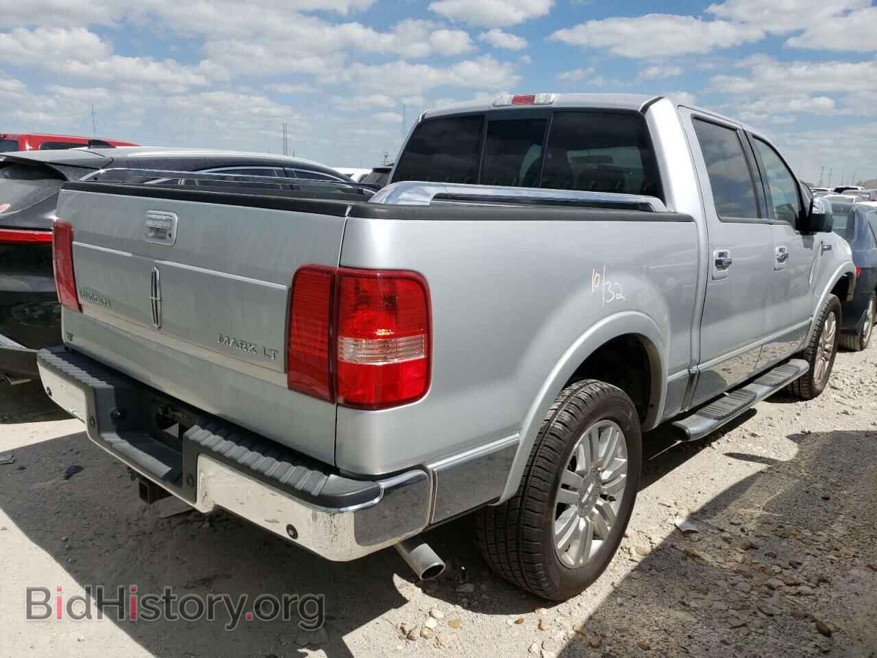 2006 LINCOLN MARK LT - VIN: 5LTPW18576FJ24319 - Фото 3