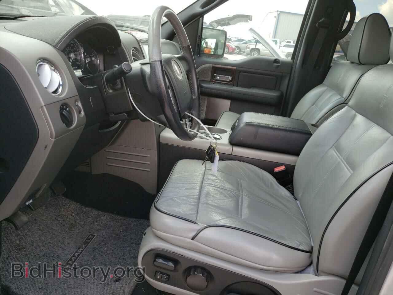 2006 LINCOLN MARK LT - VIN: 5LTPW18576FJ24319 - Фото 7