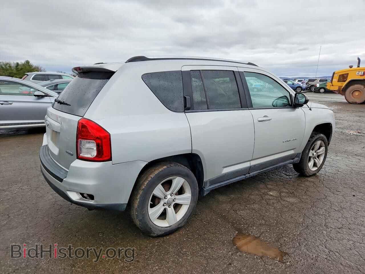 2011 JEEP COMPASS - VIN: 1J4NT1FA0BD246670 - Фото 3