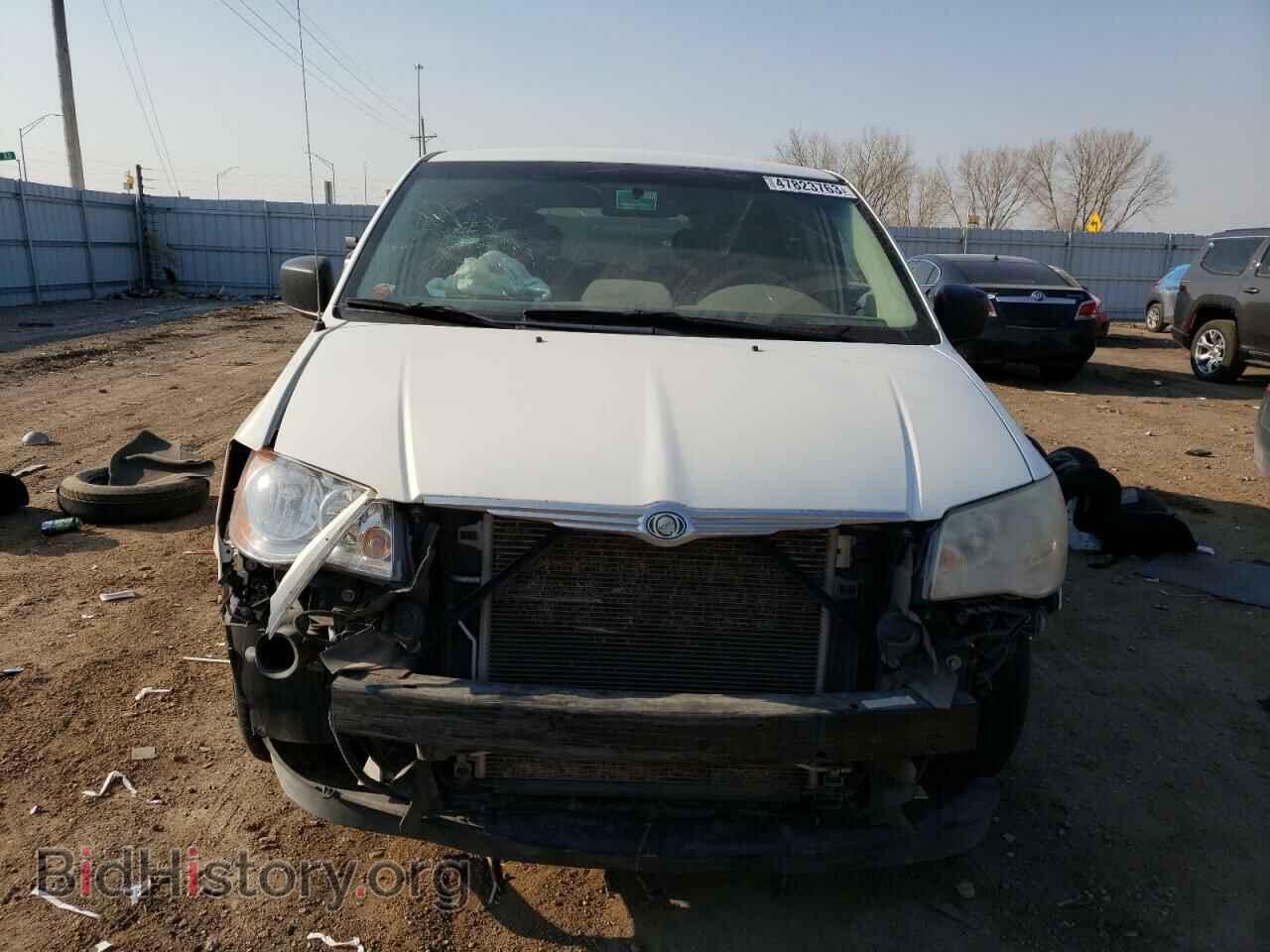 2009 CHRYSLER MINIVAN - VIN: 2A8HR44E29R521237 - Photo 5