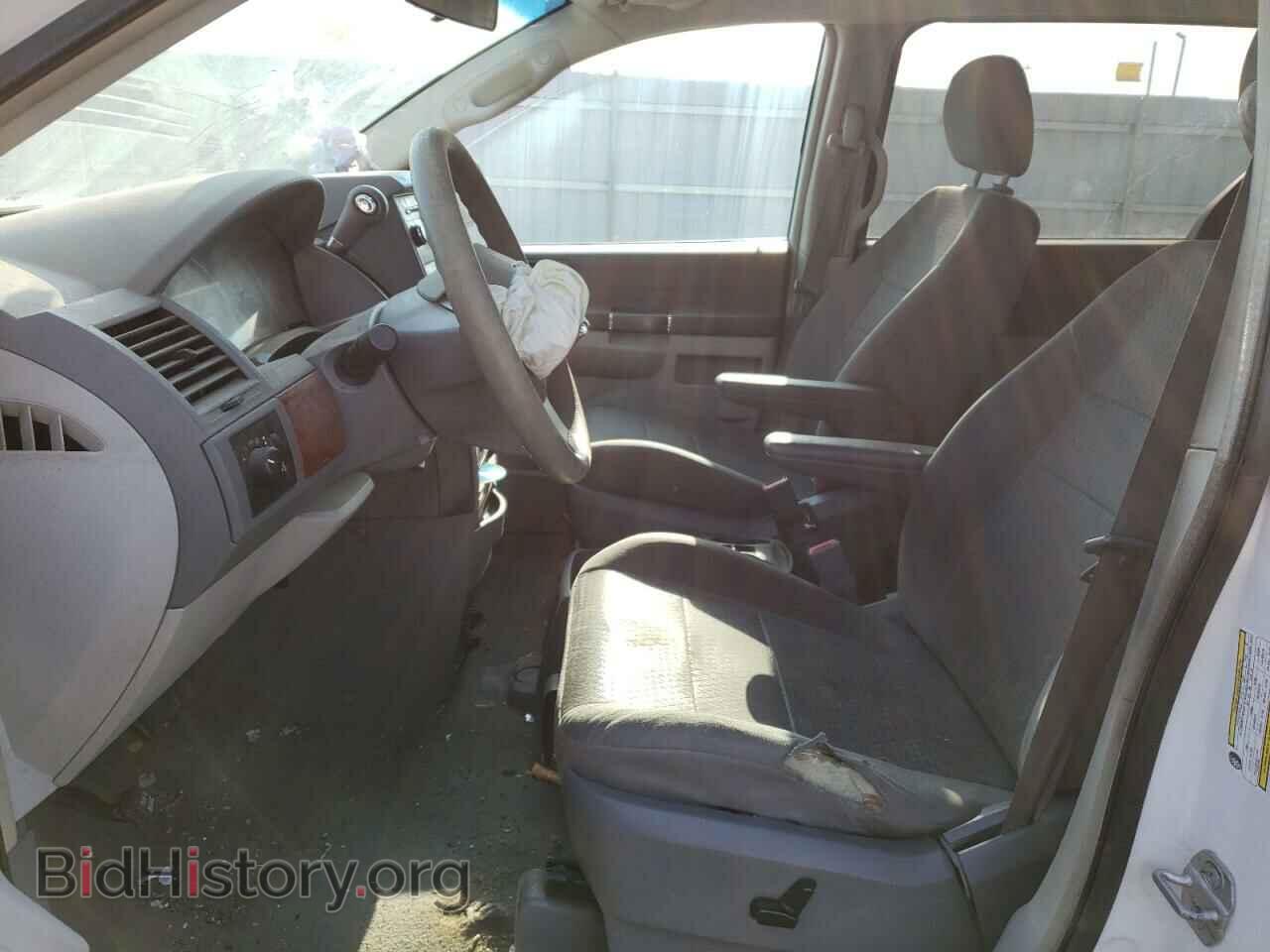 2009 CHRYSLER MINIVAN - VIN: 2A8HR44E29R521237 - Photo 7