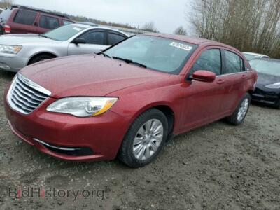 2013 Chrysler 200 200 LX, красный — VIN 1C3CCBAB7DN647136, Copart