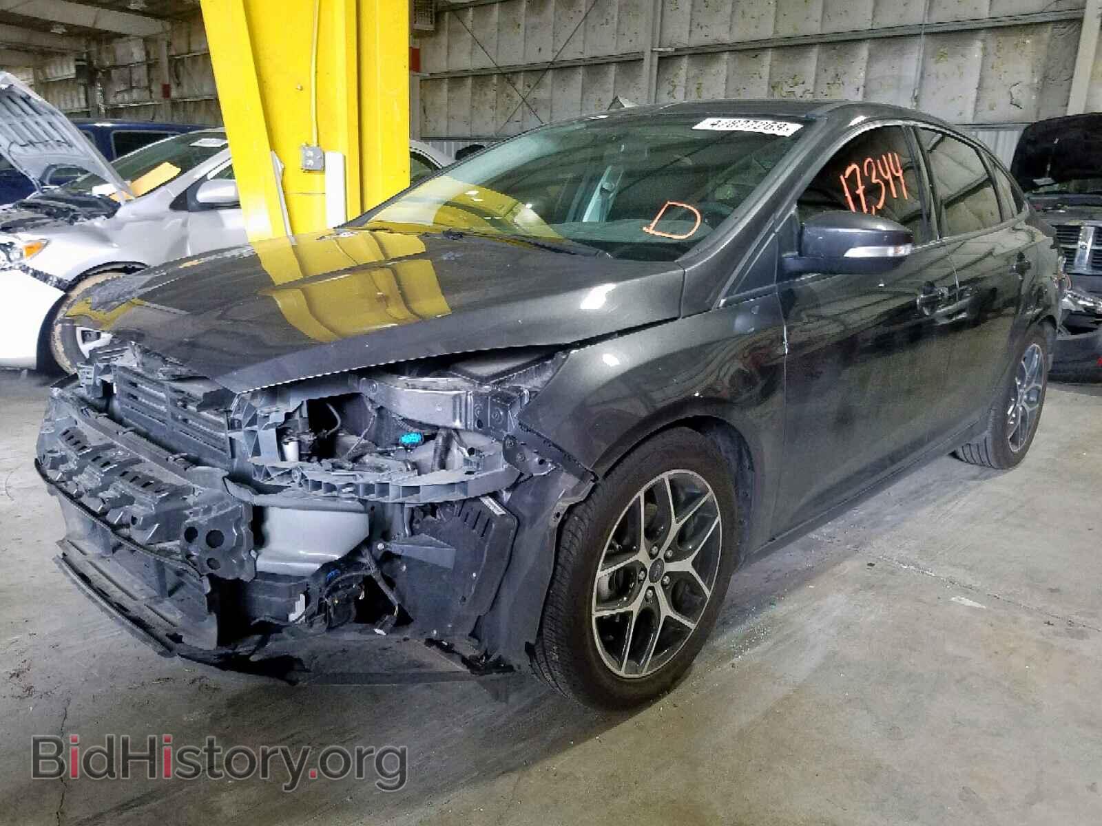 2018 FORD FOCUS - VIN: 1FADP3H20JL236822 - Фото 2