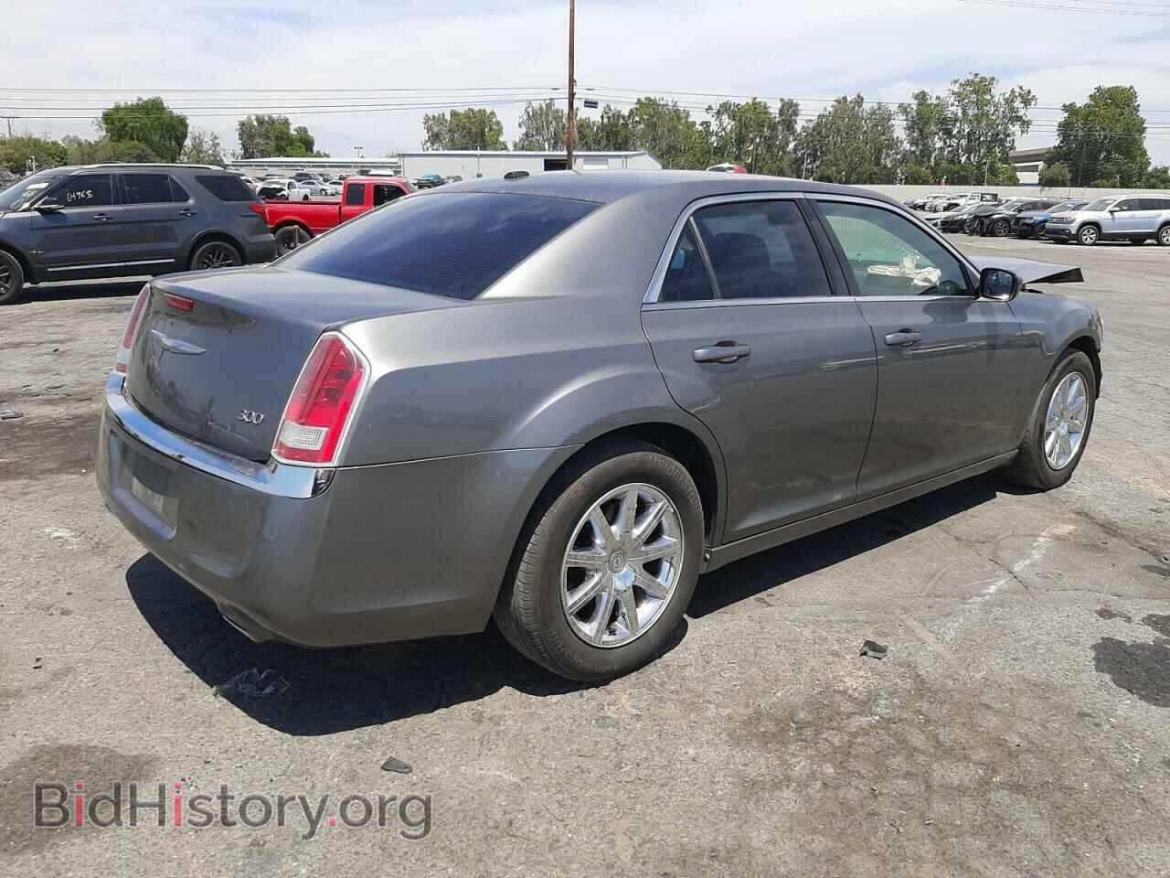 2012 CHRYSLER 300 - VIN: 2C3CCAAG2CH229029 - Photo 4