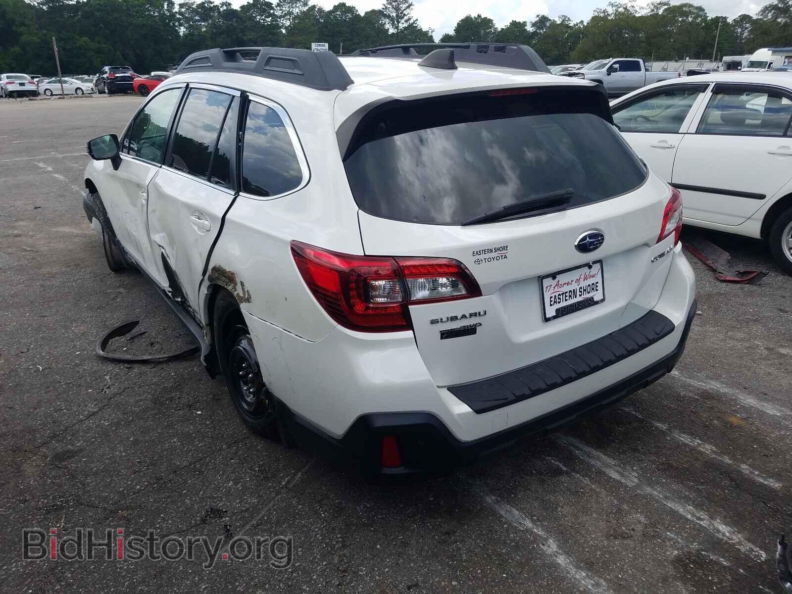 2018 SUBARU OUTBACK - VIN: 4S4BSANC7J3260676 - Фото 3