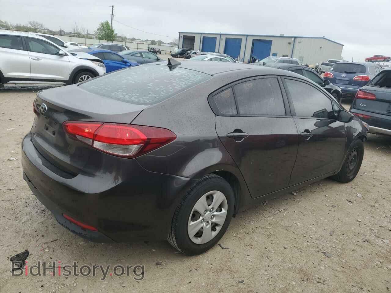 2017 KIA FORTE - VIN: 3KPFK4A71HE013298 - Фото 3