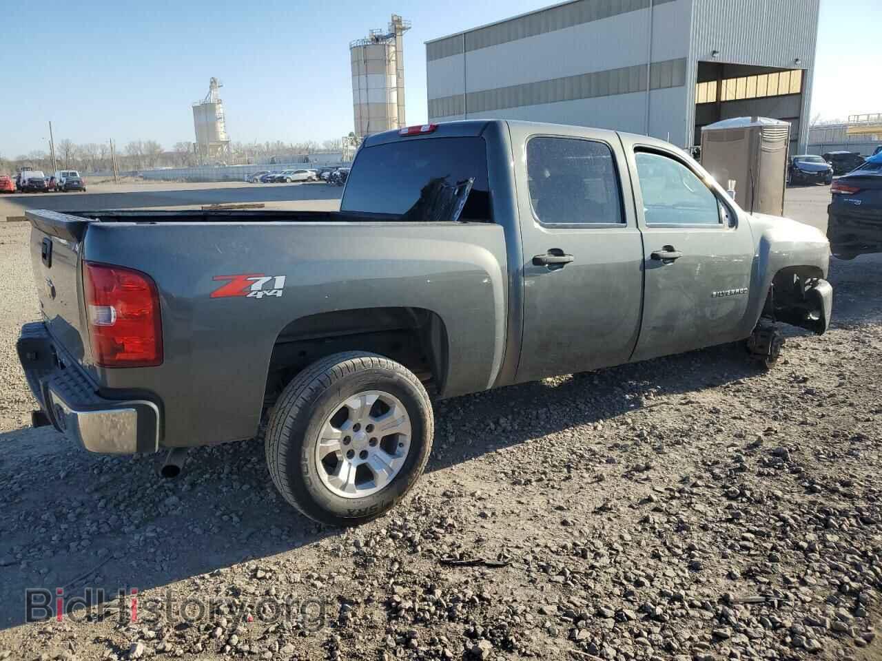 2011 CHEVROLET ALL Models - VIN: 3GCPKSE36BG202301 - Фото 3