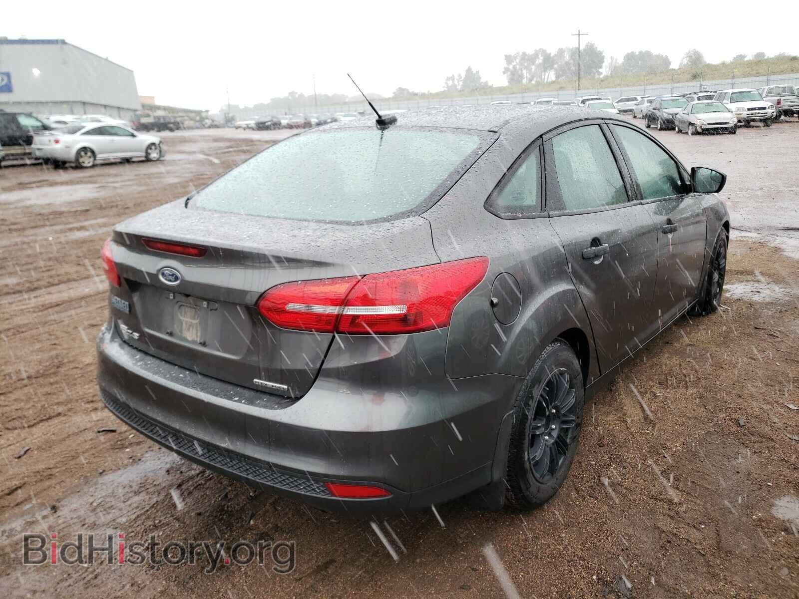 2016 FORD FOCUS - VIN: 1FADP3E24GL262756 - Photo 4