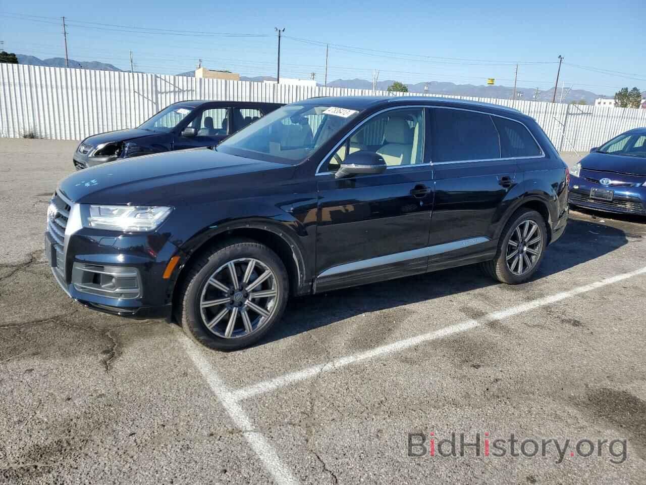 Фотография WA1LAAF7XHD059799 - AUDI Q7 2017