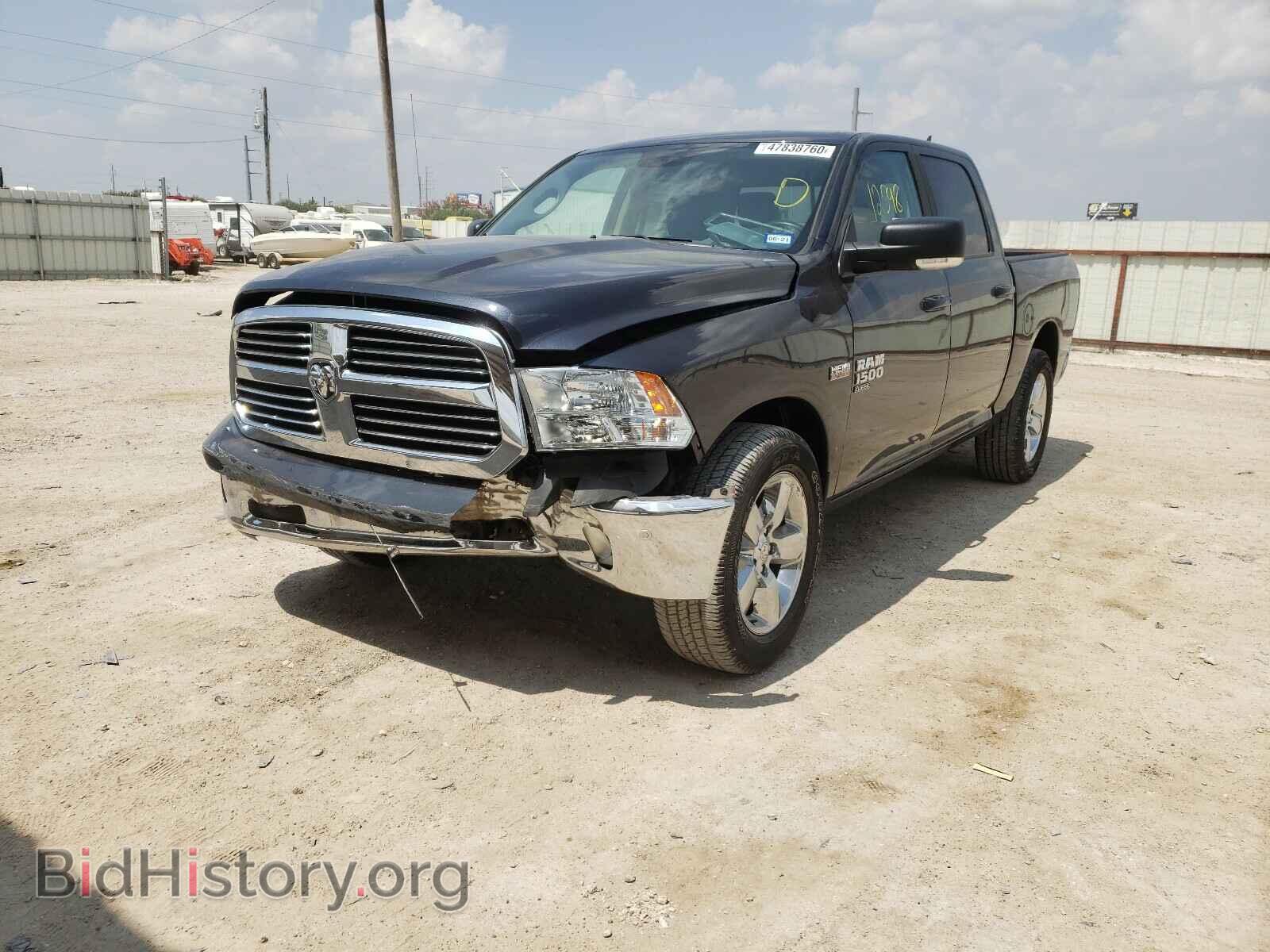 2019 RAM 1500 CLASS - VIN: 1C6RR6LT5KS573996 - Фото 2