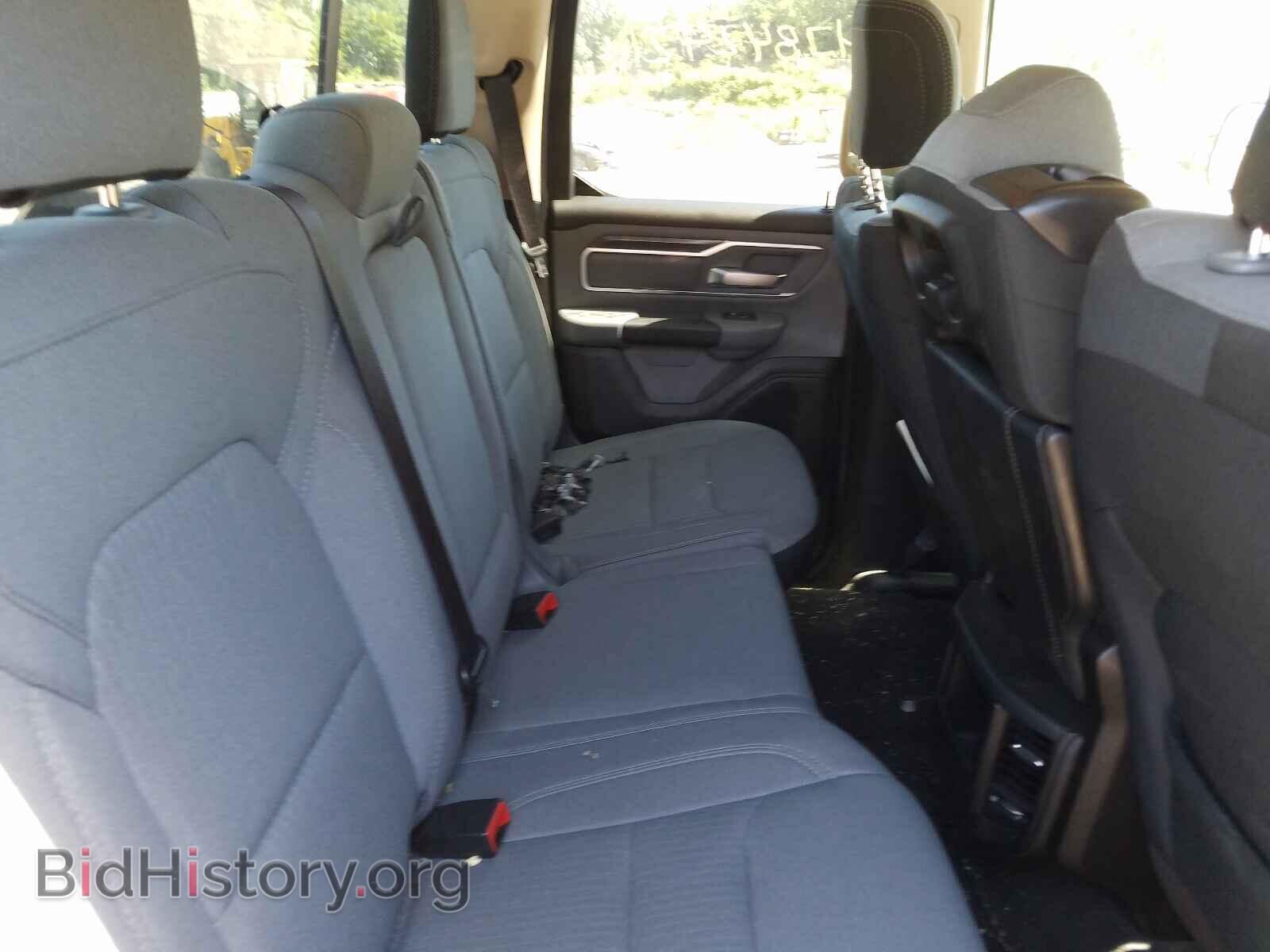 2020 RAM 1500 - VIN: 1C6SRFBTXLN218146 - Photo 6