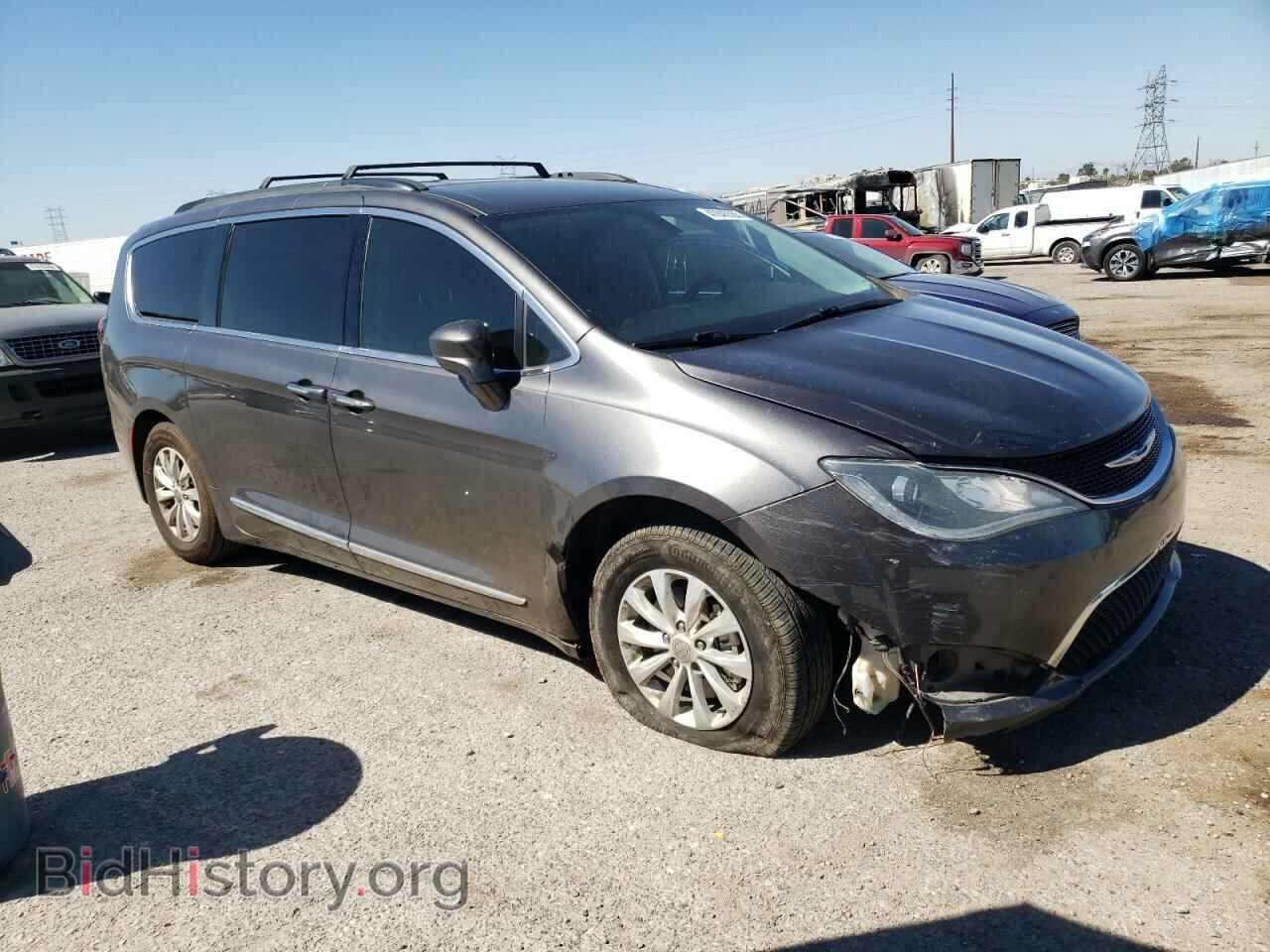 2017 CHRYSLER PACIFICA - VIN: 2C4RC1BG5HR702671 - Photo 4