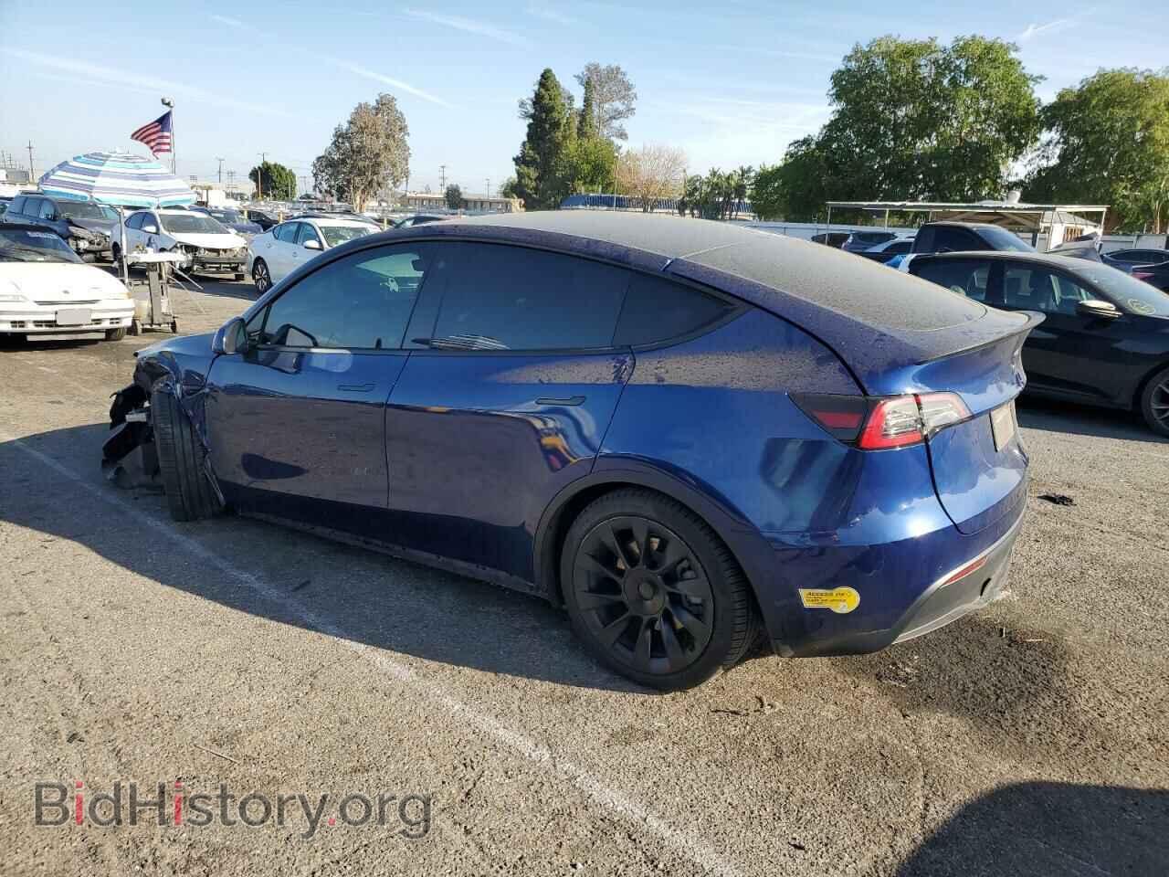 2022 TESLA MODEL Y - VIN: 7SAYGDEE3NF323741 - Фото 2