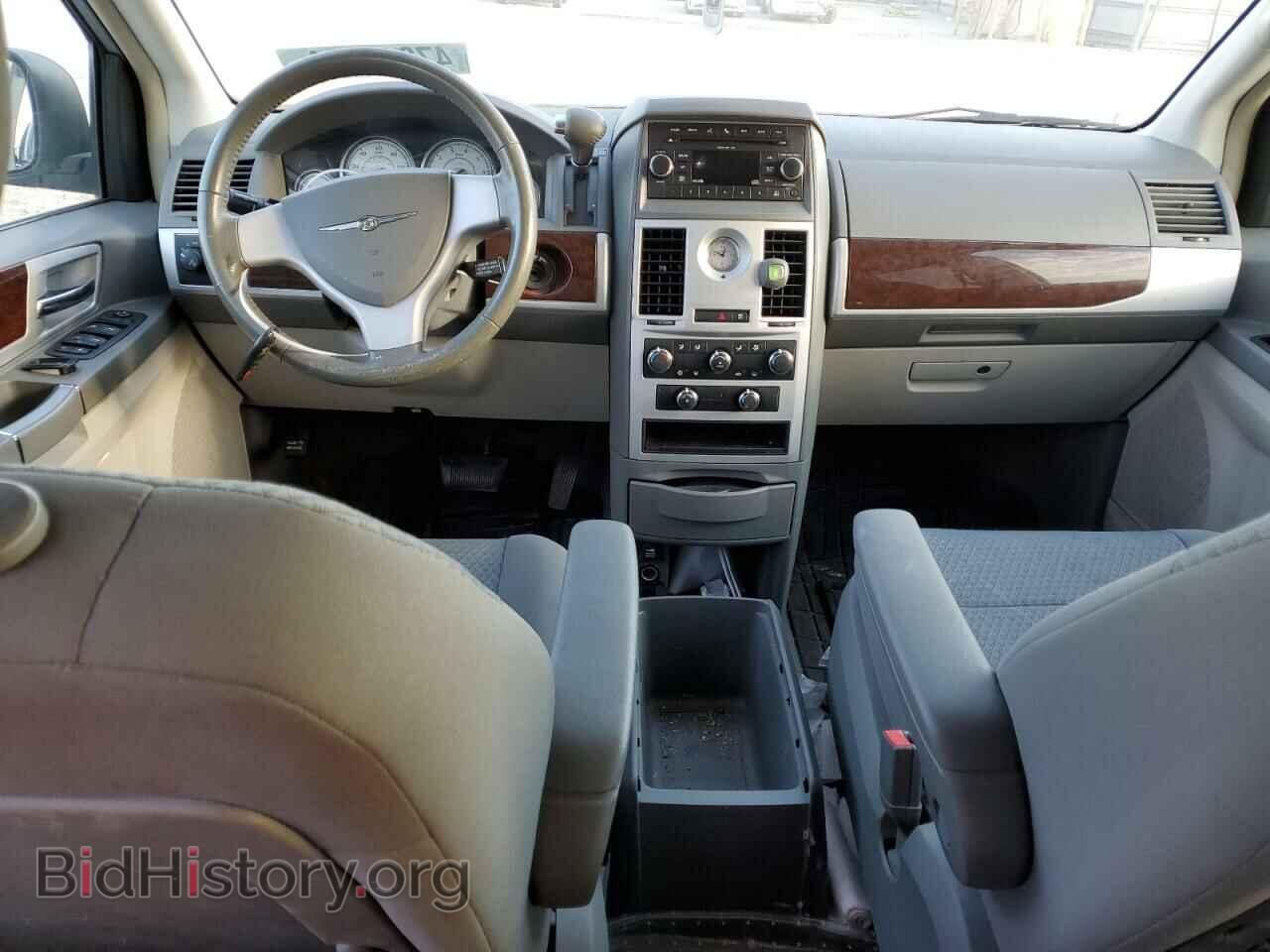 2010 CHRYSLER MINIVAN - VIN: 2A4RR5D16AR228180 - Фото 8