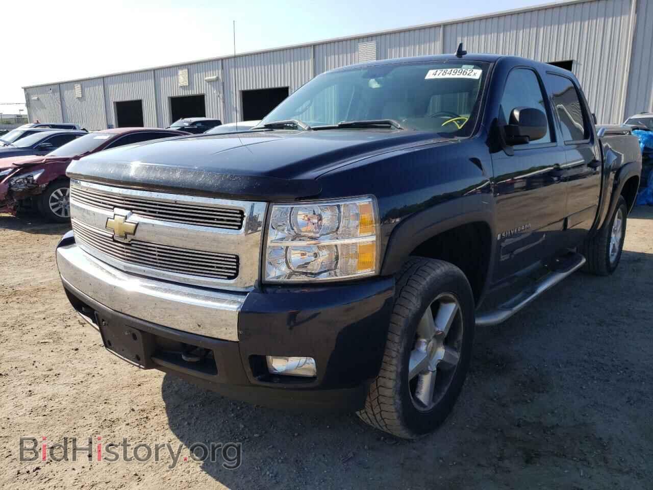 2008 CHEVROLET SILVERADO - VIN: 2GCEK133281183266 - Фото 2