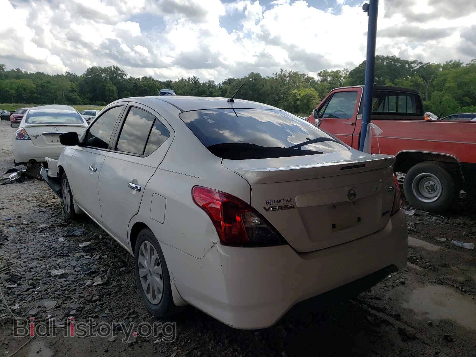 2015 NISSAN VERSA - VIN: 3N1CN7AP1FL810657 - Фото 3