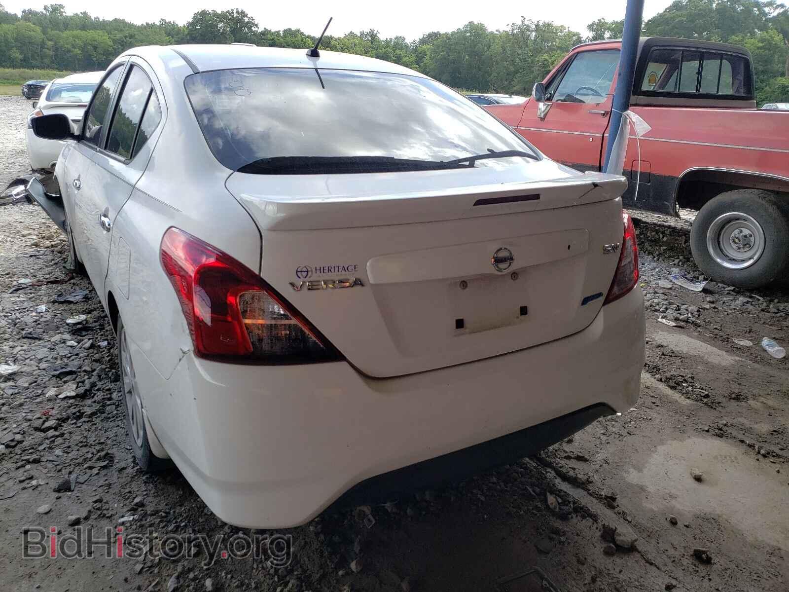 2015 NISSAN VERSA - VIN: 3N1CN7AP1FL810657 - Фото 9
