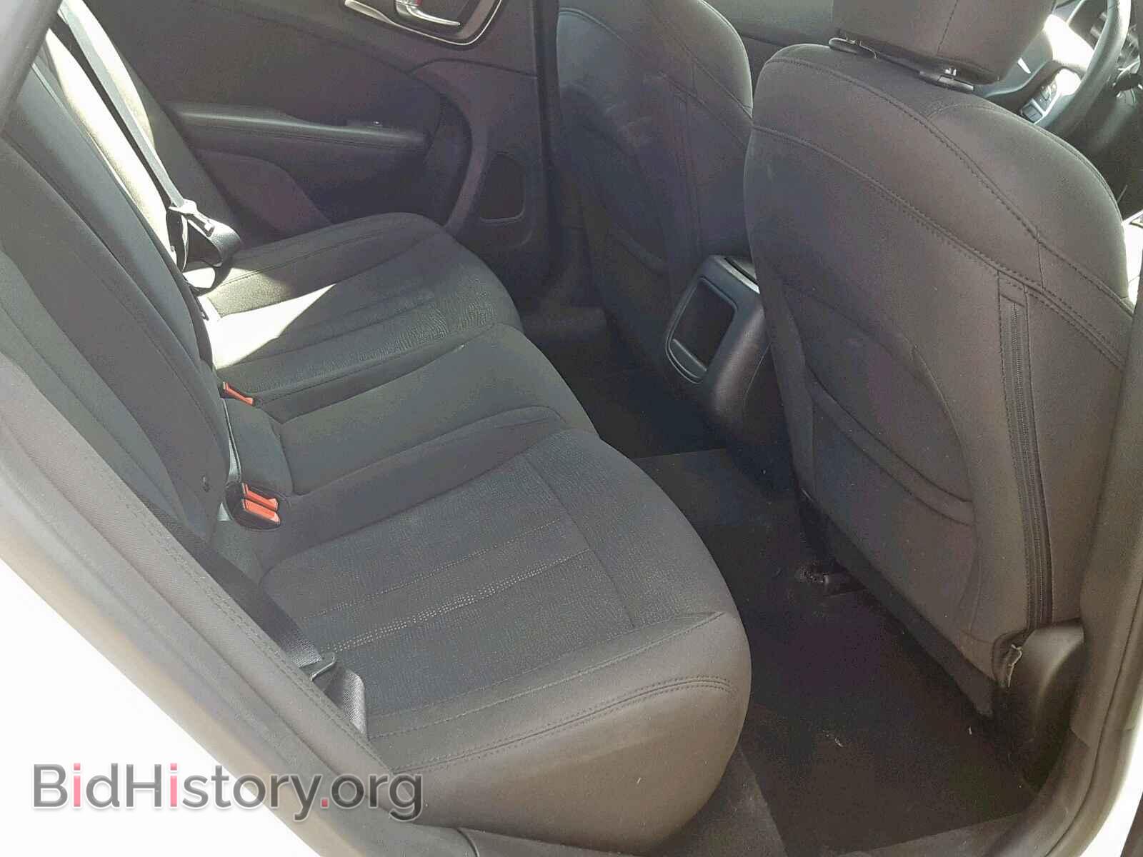 2016 CHRYSLER 200 - VIN: 1C3CCCAB8GN117736 - Photo 6