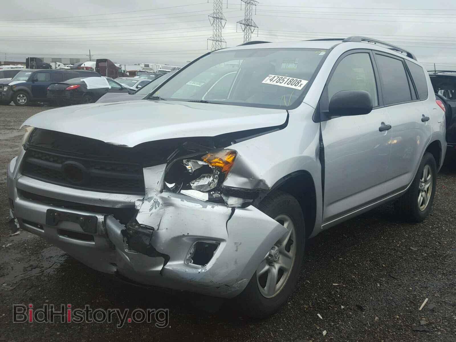 2011 TOYOTA RAV4 - VIN: JTMBF4DV3B5038445 - Фото 2