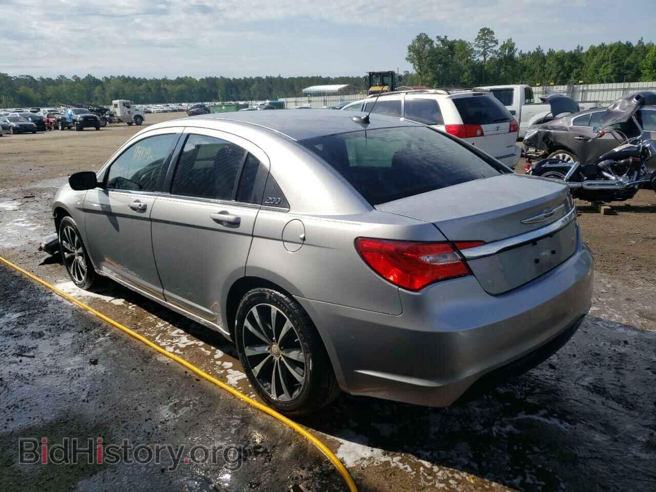 2013 CHRYSLER 200 - VIN: 1C3CCBBBXDN553024 - Фото 3