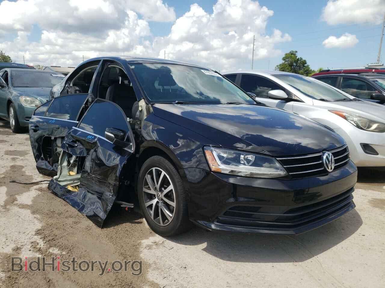Фотография 3VWDB7AJ9HM228256 - VOLKSWAGEN JETTA 2017