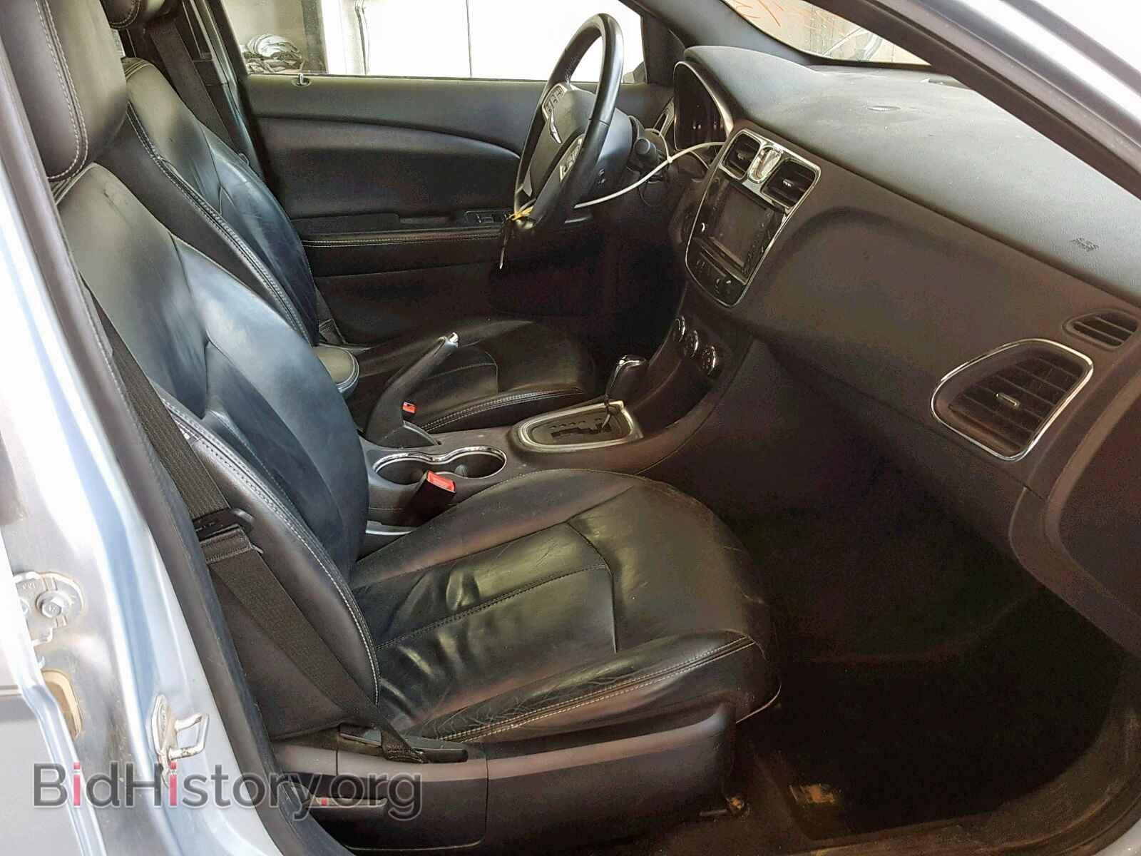 2012 CHRYSLER 200 - VIN: 1C3CCBCB7CN257343 - Фото 5