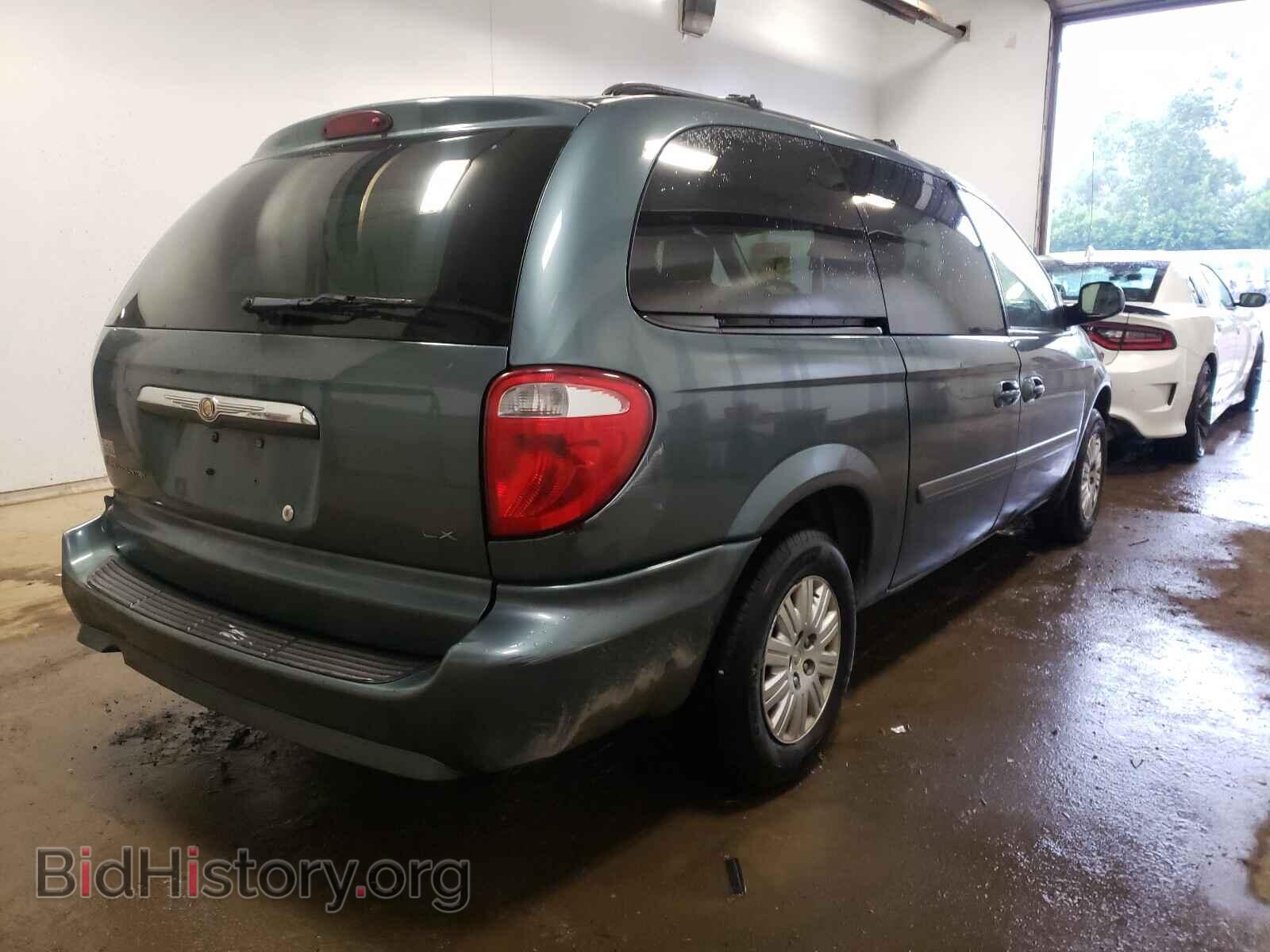 2007 CHRYSLER MINIVAN - VIN: 2A4GP44RX7R352278 - Фото 4