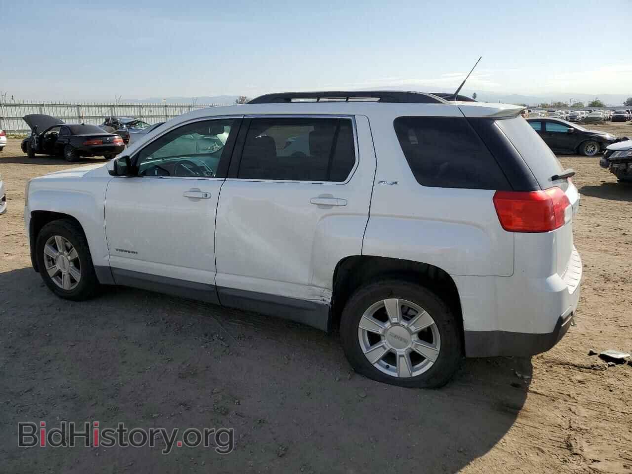 2011 GMC TERRAIN - VIN: 2CTALSEC9B6305523 - Фото 2