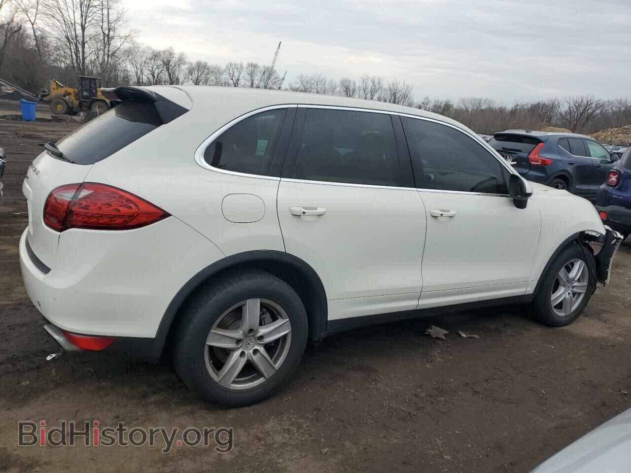 2011 PORSCHE CAYENNE - VIN: WP1AA2A25BLA07474 - Photo 3
