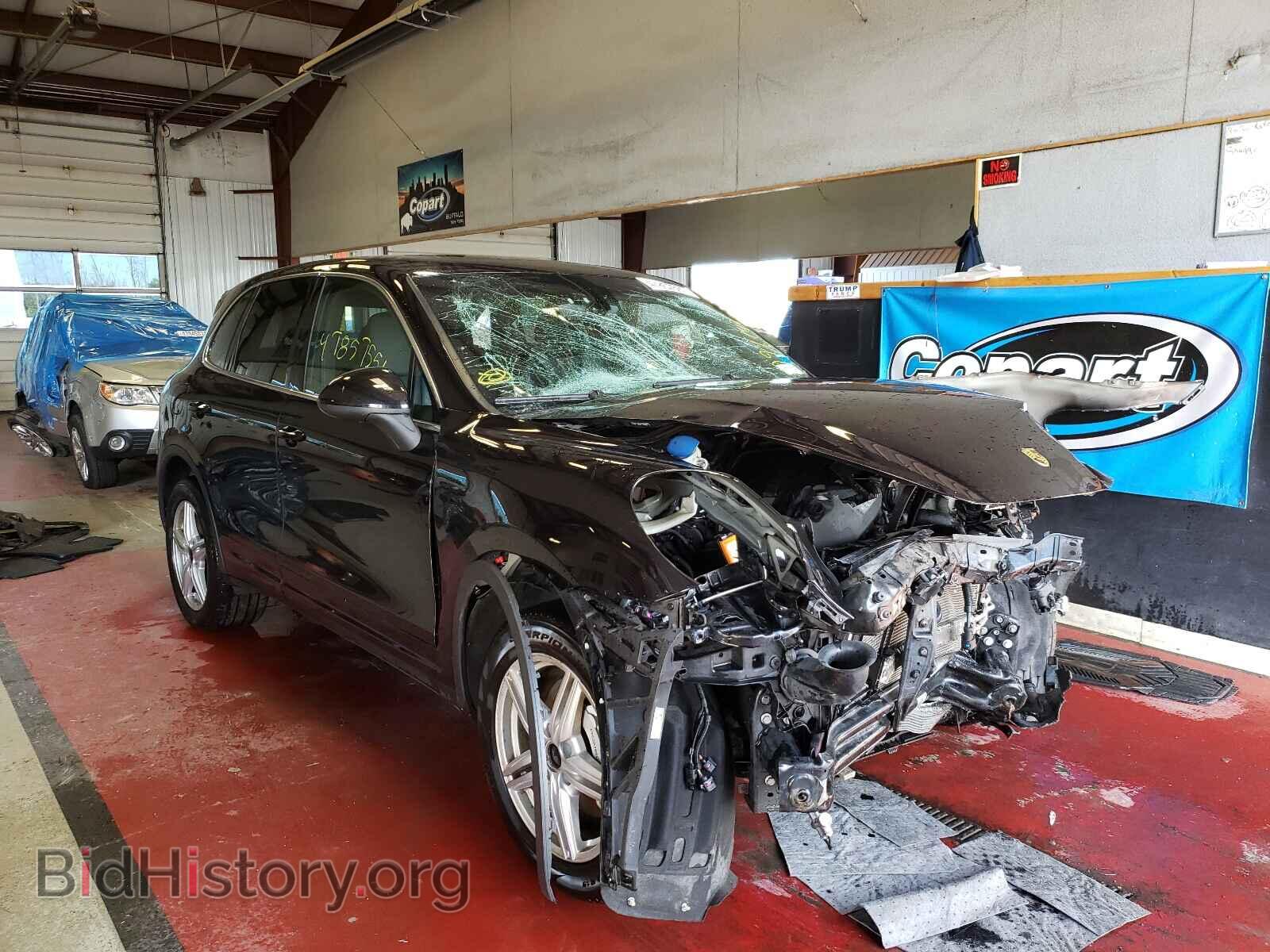 Photo WP1AB2A21BLA51694 - PORSCHE CAYENNE 2011
