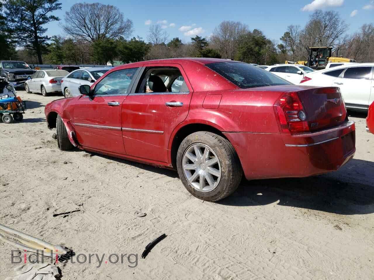 2010 CHRYSLER 300 - VIN: 2C3CA5CV9AH142881 - Фото 2