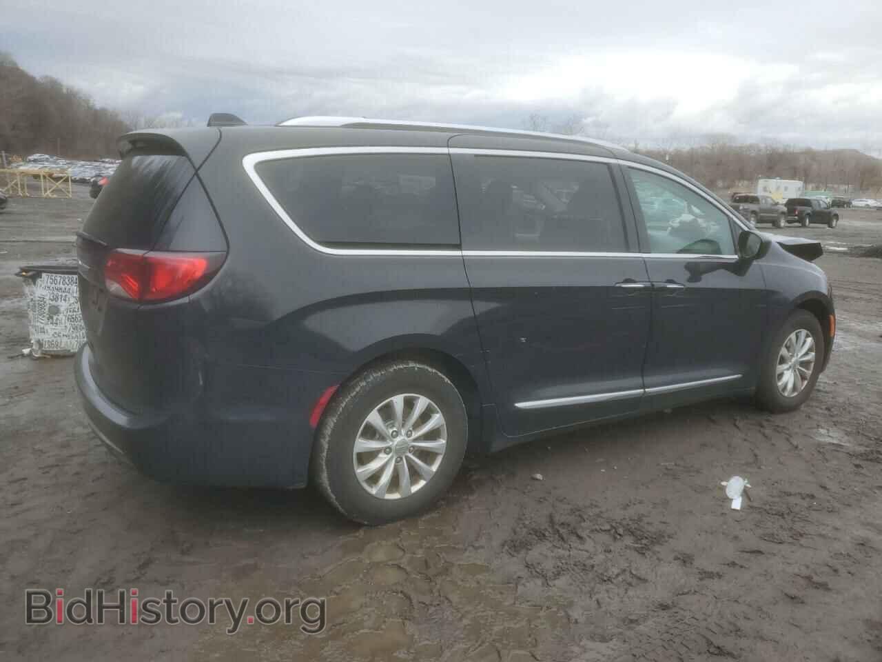 2019 CHRYSLER PACIFICA - VIN: 2C4RC1BG9KR550319 - Фото 3
