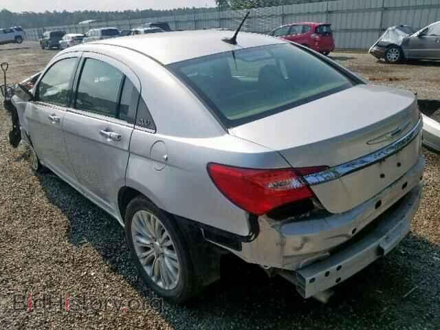 2012 CHRYSLER 200 - VIN: 1C3CCBCG3CN146350 - Фото 3