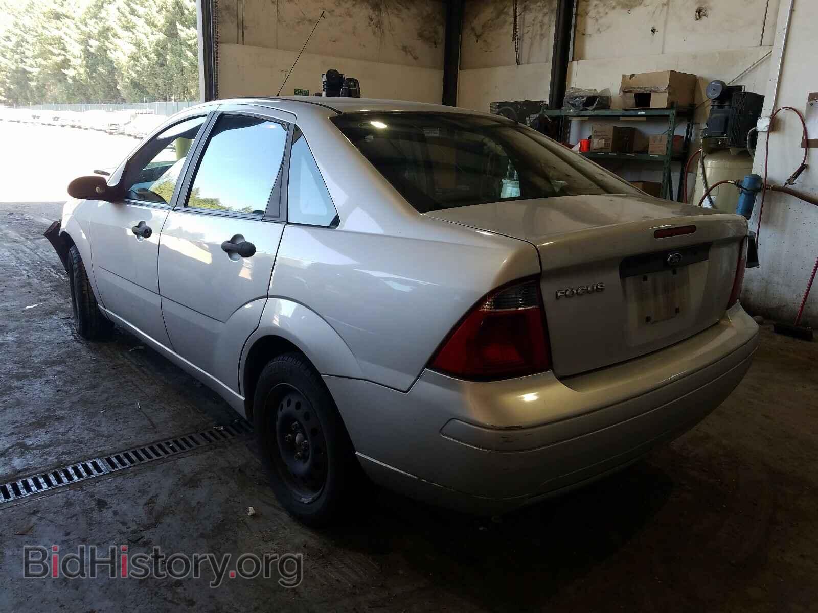 2007 FORD FOCUS - VIN: 1FAFP34N57W348595 - Фото 3