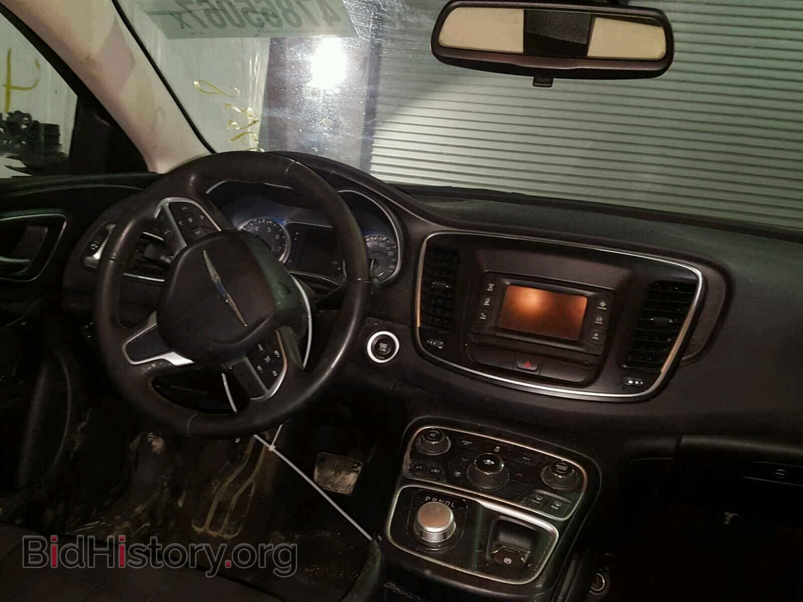 2015 CHRYSLER 200 - VIN: 1C3CCCABXFN724526 - Фото 9