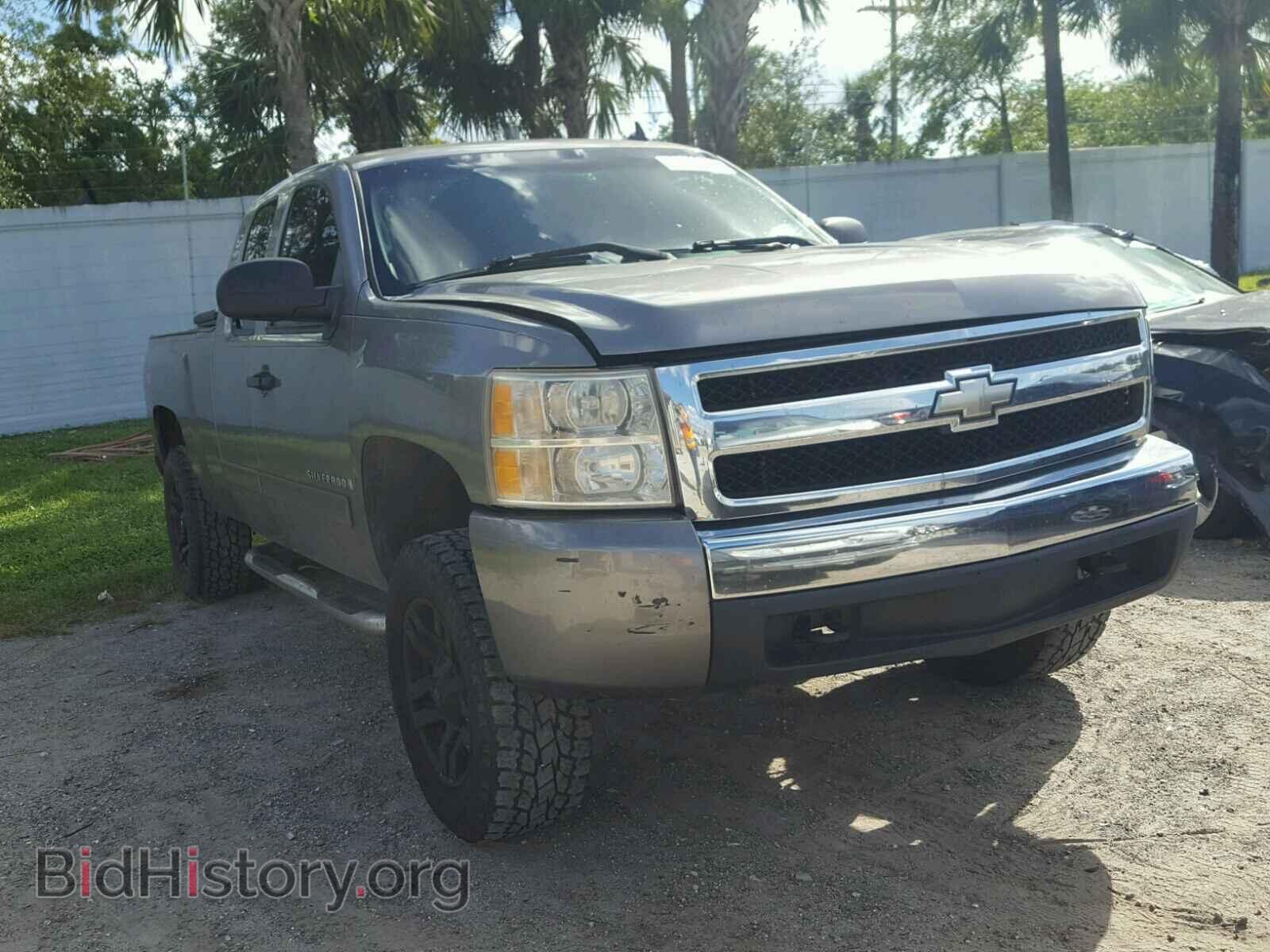 Фотография 2GCEC19C571588993 - CHEVROLET SILVERADO 2007
