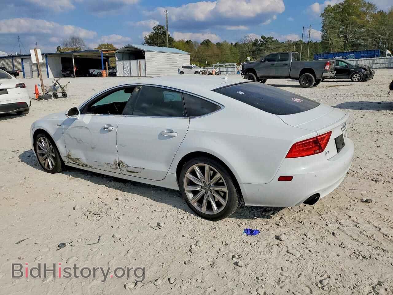 2013 AUDI A7 - VIN: WAUYGAFC5DN103586 - Фото 2
