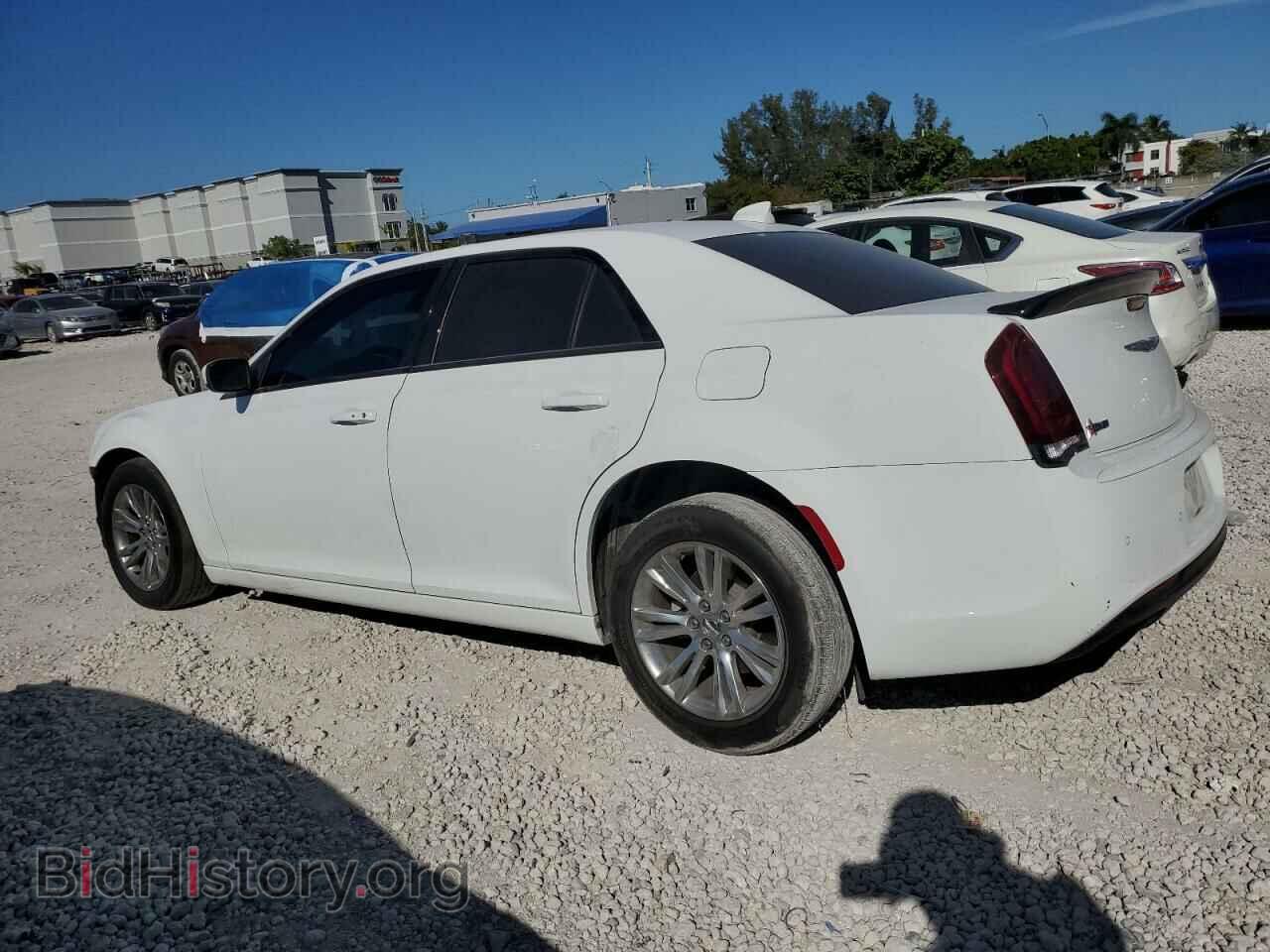 2021 CHRYSLER 300 - VIN: 2C3CCABG5MH562986 - Фото 2