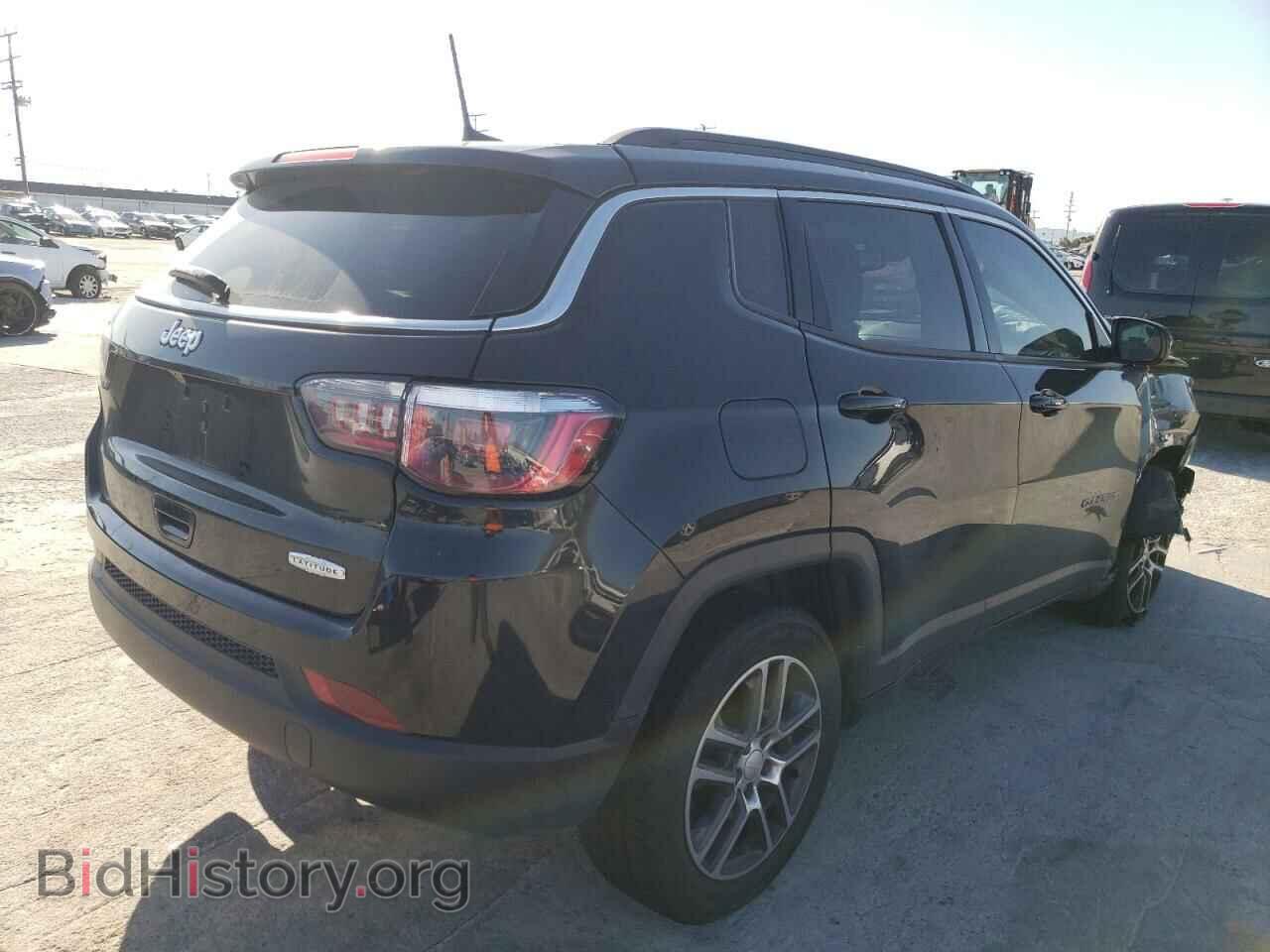2019 JEEP COMPASS - VIN: 3C4NJCBB2KT649369 - Фото 3