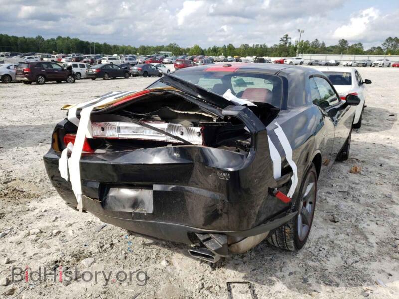 2012 Dodge CHALLENGER (VIN 2C3CDYAG3CH285969) — photo 4 of 10