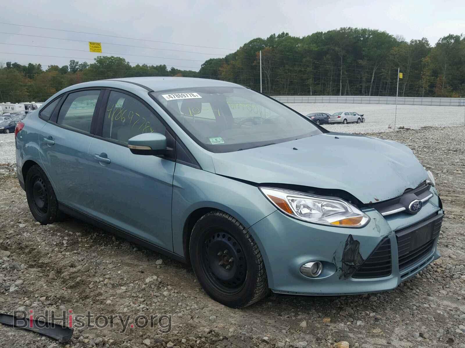 Photo 1FAHP3F28CL187246 - FORD FOCUS 2012